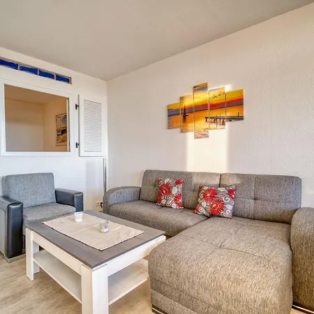 - Haus H, App 0h0705